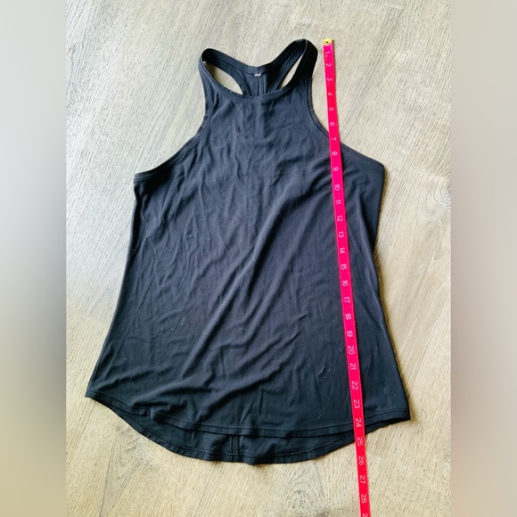 🦃3/$25🦃 Lululemon Athletica Black Racerback Tank Top *No Size (6/8?) - Picture 8 of 8
